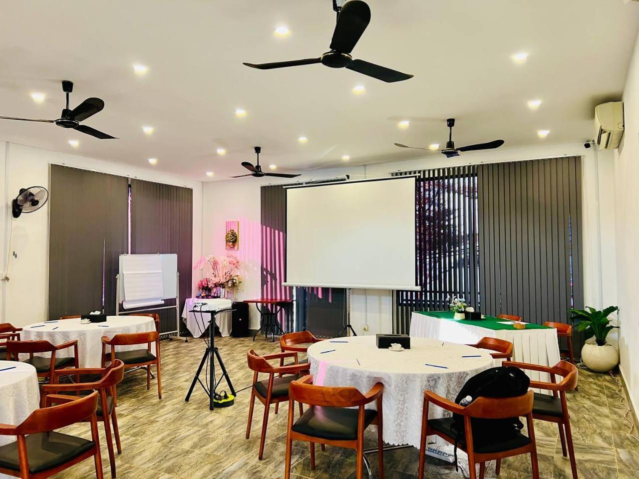 Sea Breeze Sihanoukville